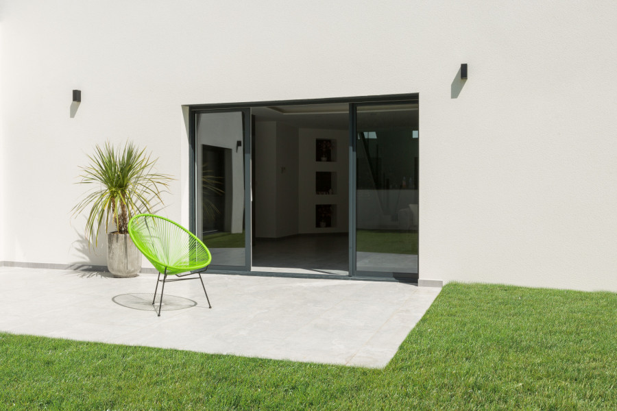 Coulissant à galandage - Menuiserie Bouvet Coulissant à galandage - Menuiserie Bouvet